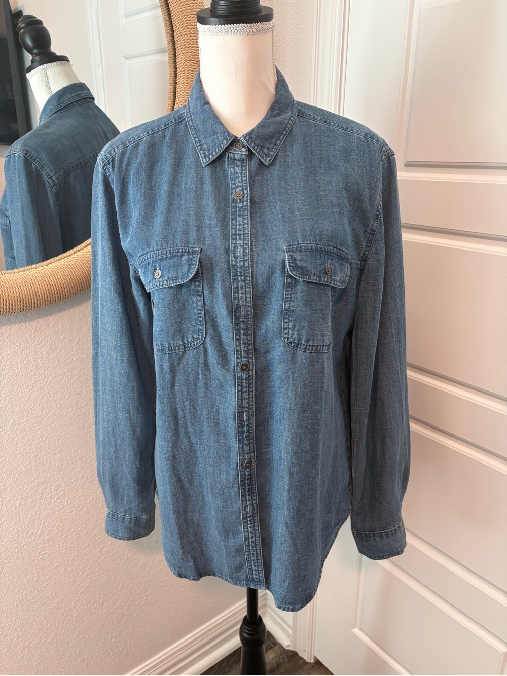 NWT Ann Taylor Loft Denim Chambray Button Down Shirt